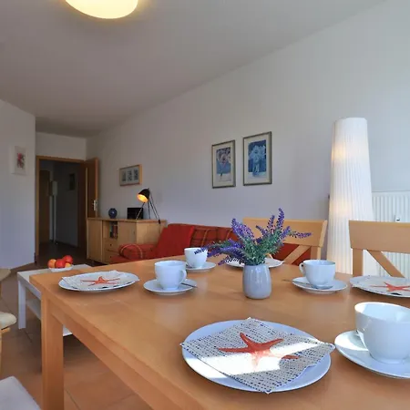 Kastanienhof Whg 07 公寓