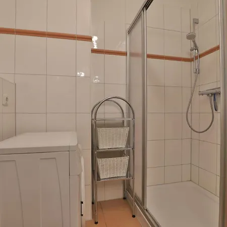 Kastanienhof Whg 07 公寓